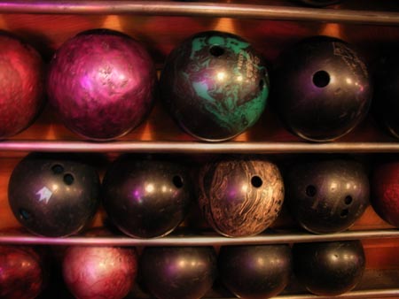 bowling balls, so many to choose from