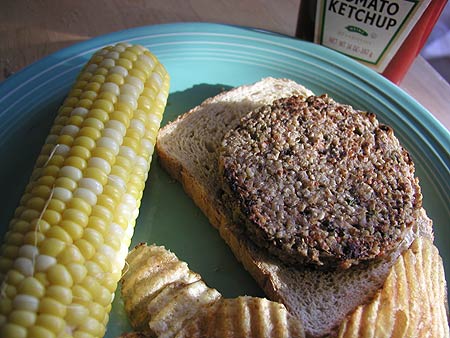 mmm, veggie burger