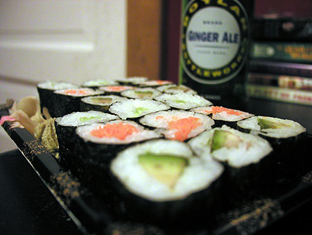 veggie sushi and boylan's ginger ale